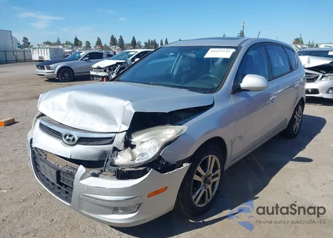 2009 Hyundai Elantra Touring z USA, uszkodzony, nr VIN KMHDC86E59U035810
